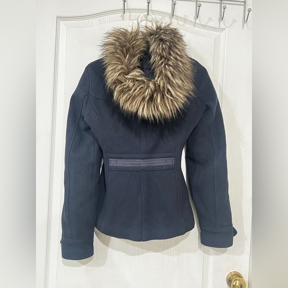 FINAL PRICE Abercrombie and Fitch jacket - Picture 6 of 7